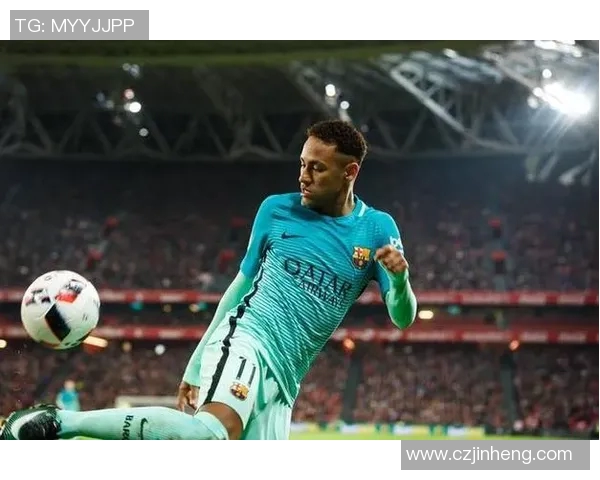 传奇边锋足球巨星的巅峰岁月与辉煌足迹探秘 传奇边锋足球巨星的巅峰岁月与辉煌足迹探秘